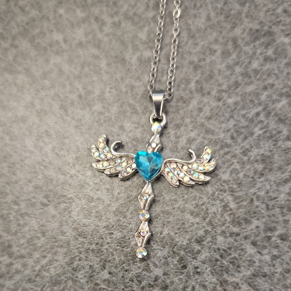 Fashion Jewelry Silver Blue Cross Necklace